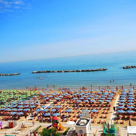 Hotel President Bellaria-Igea Marina Bagian luar foto
