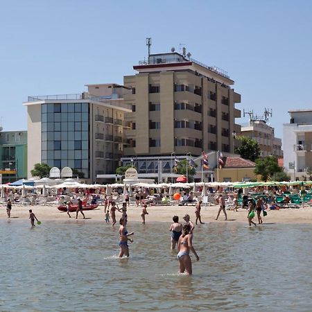 Hotel President Bellaria-Igea Marina Bagian luar foto
