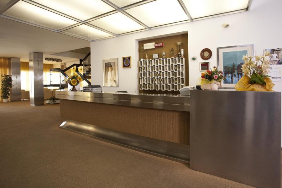 Hotel President Bellaria-Igea Marina Bagian luar foto