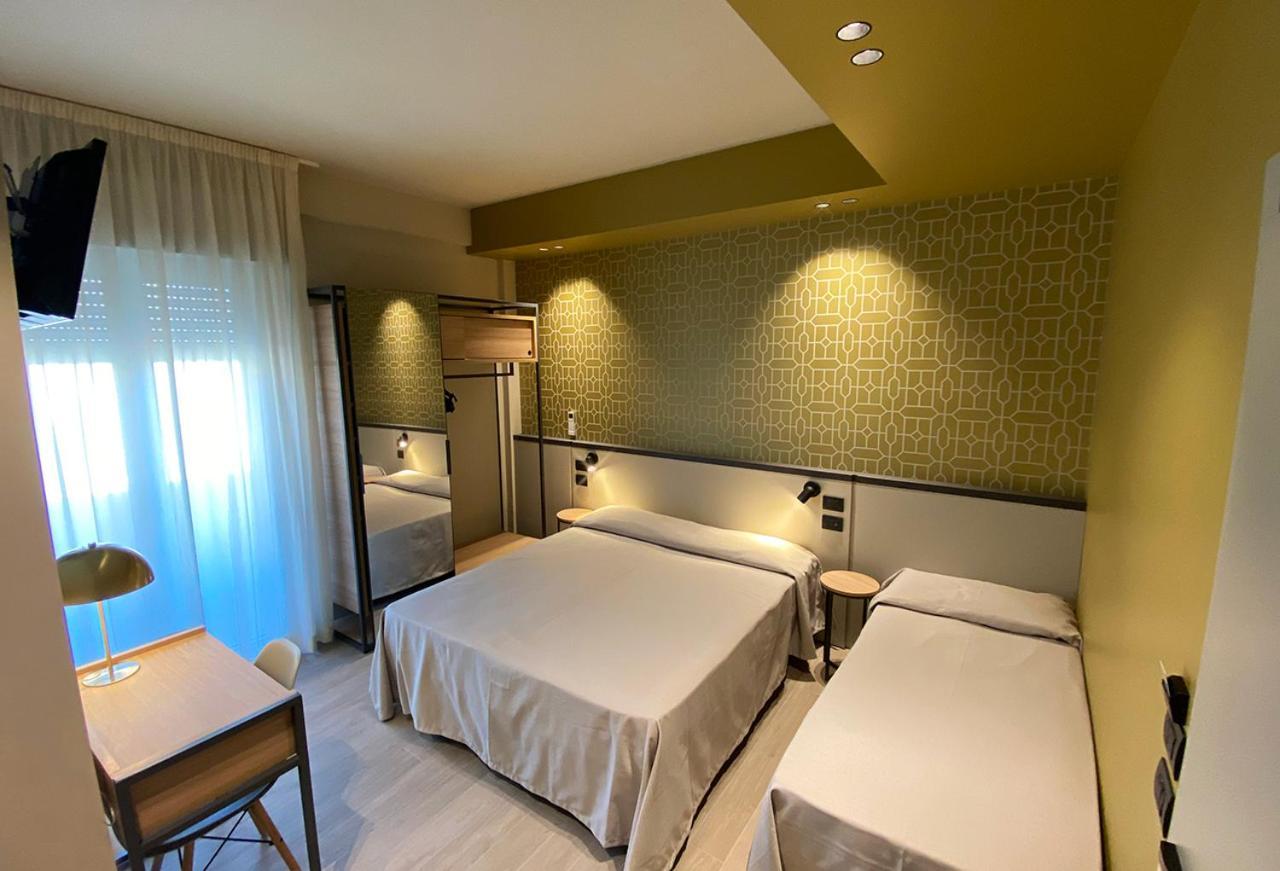 Hotel President Bellaria-Igea Marina Bagian luar foto